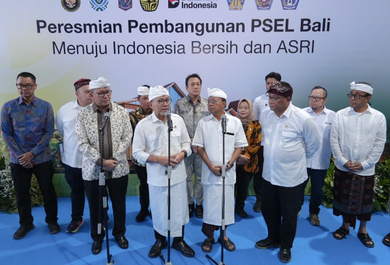 Akhiri Ketergantungan TPA, Menteri LH Jumhur : Transformasi Kelola Sampah Lewat Fasilitas Energi Terbarukan Telah Dimulai di Bali