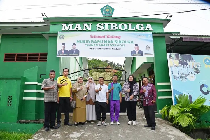 Bus Sekolah Gratis Resmi Beroperasi, Wali Kota Sibolga Pastikan Pelajar Dapat Akses Transportasi Aman