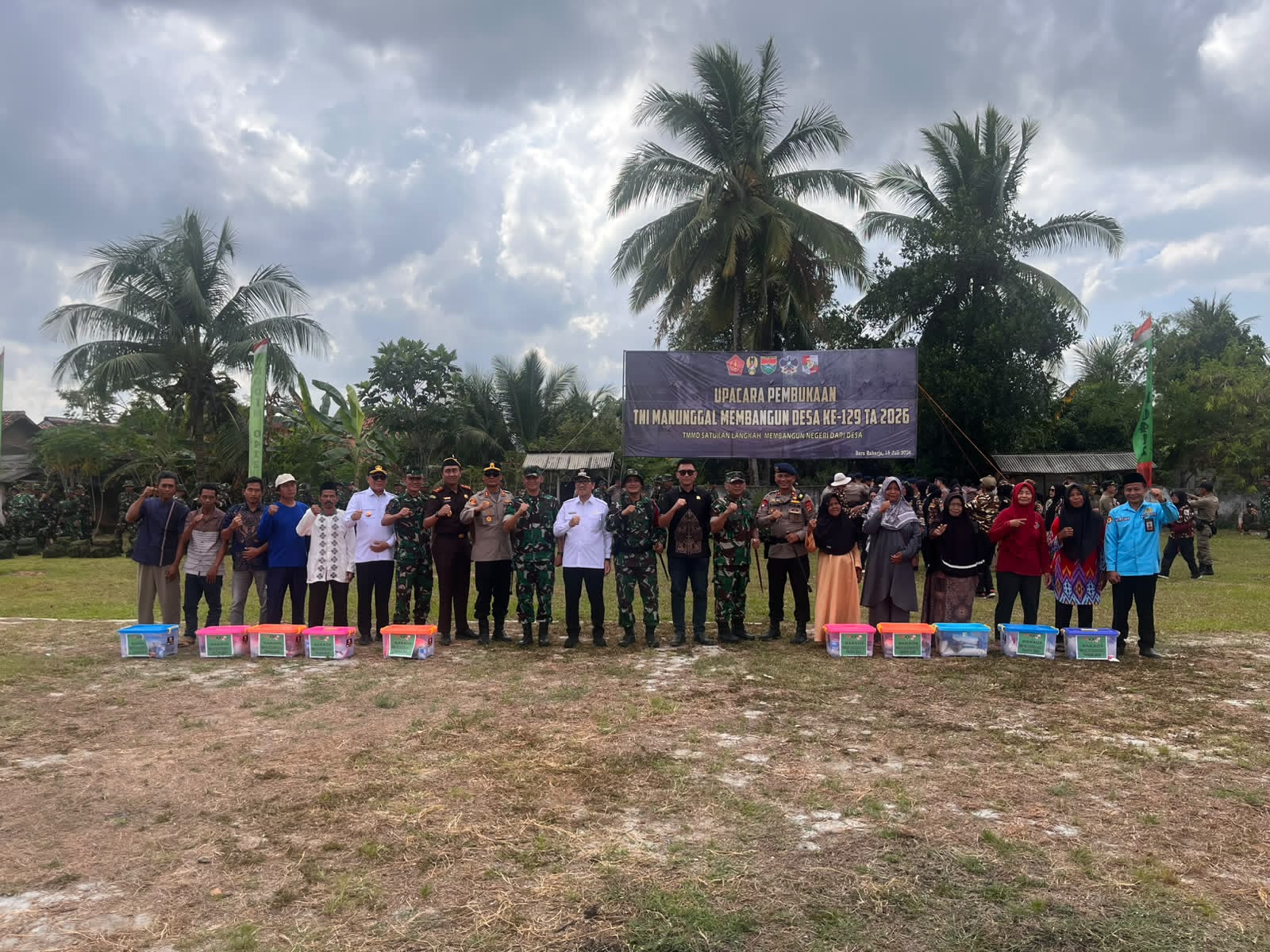 Perkuat Sinergi TNI-Polri dan Pemerintah Bangun Infrastruktur Desa, Kapolres Lampung Utara Hadiri Pembukaan TMMD Ke- 129