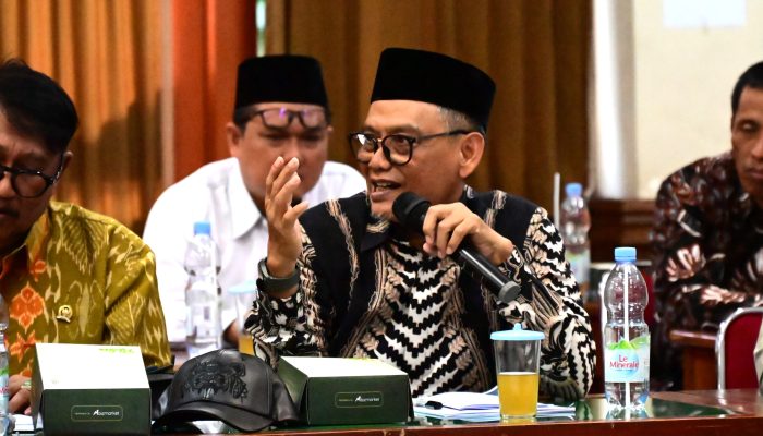RUU Baru Sisdiknas, Komisi X DPR RI: Ciri Khas Pesantren Harus Tetap Terjaga