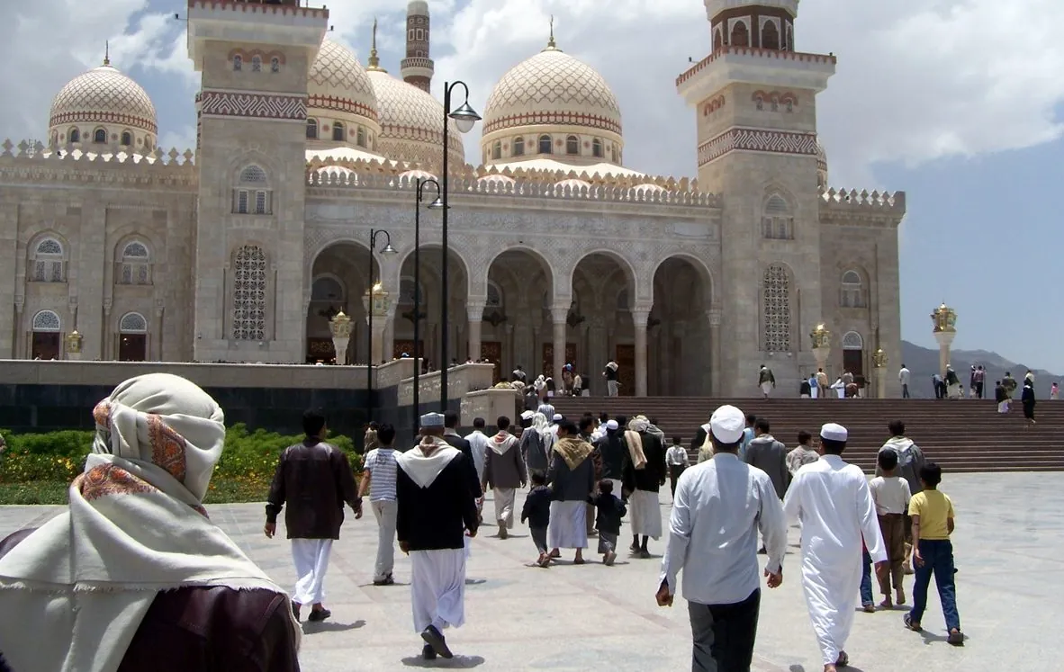 Ini Dalil dan Penjelasan 10 Amalan Sunnah Sebelum Shalat Jumat