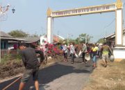 Dari Rakyat untuk Rakyat, Gotong Royong Pengaspalan Jalan Warnai Semangat Warga Karangmukti