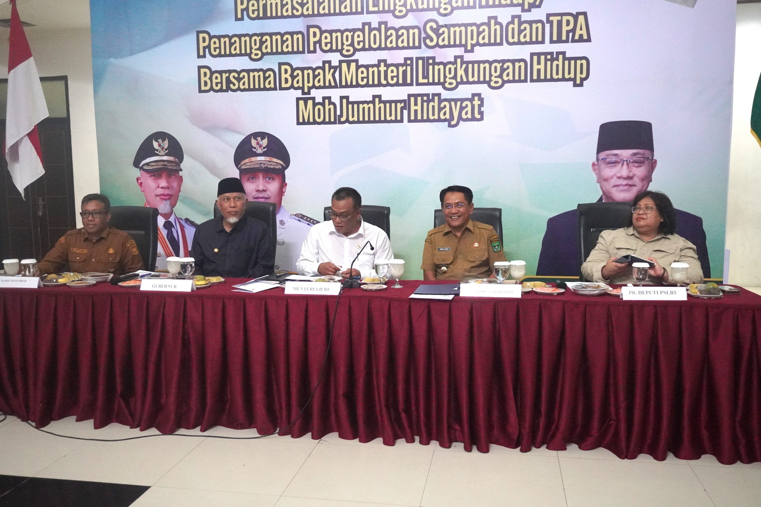 Persoalan Sampah Minimnya Infrastruktur di Sumatra Barat, Inilah Tanggapan Menteri LH Jumhur Persoalan Sampah Minimnya Infrastruktur di Sumatra Barat, Inilah Tanggapan Menteri LH Jumhur