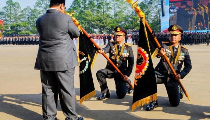 Apresiasi atas Pengabdian, Presiden RI Prabowo Subianto berikan Tanda Kehormatan Nugraha ke Komjen Pol Asep Edi