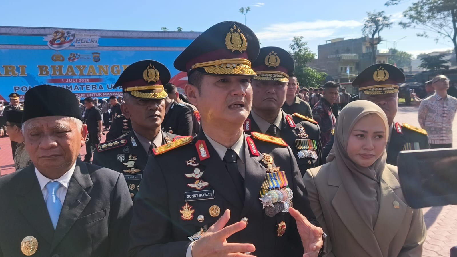 Polda Sumut Raih Nugraha Sakanti! Bukti Nyata Pengabdian Tanpa Batas "Polri Untuk Masyarakat" Polda Sumut Raih Nugraha Sakanti! Bukti Nyata Pengabdian Tanpa Batas "Polri Untuk Masyarakat"