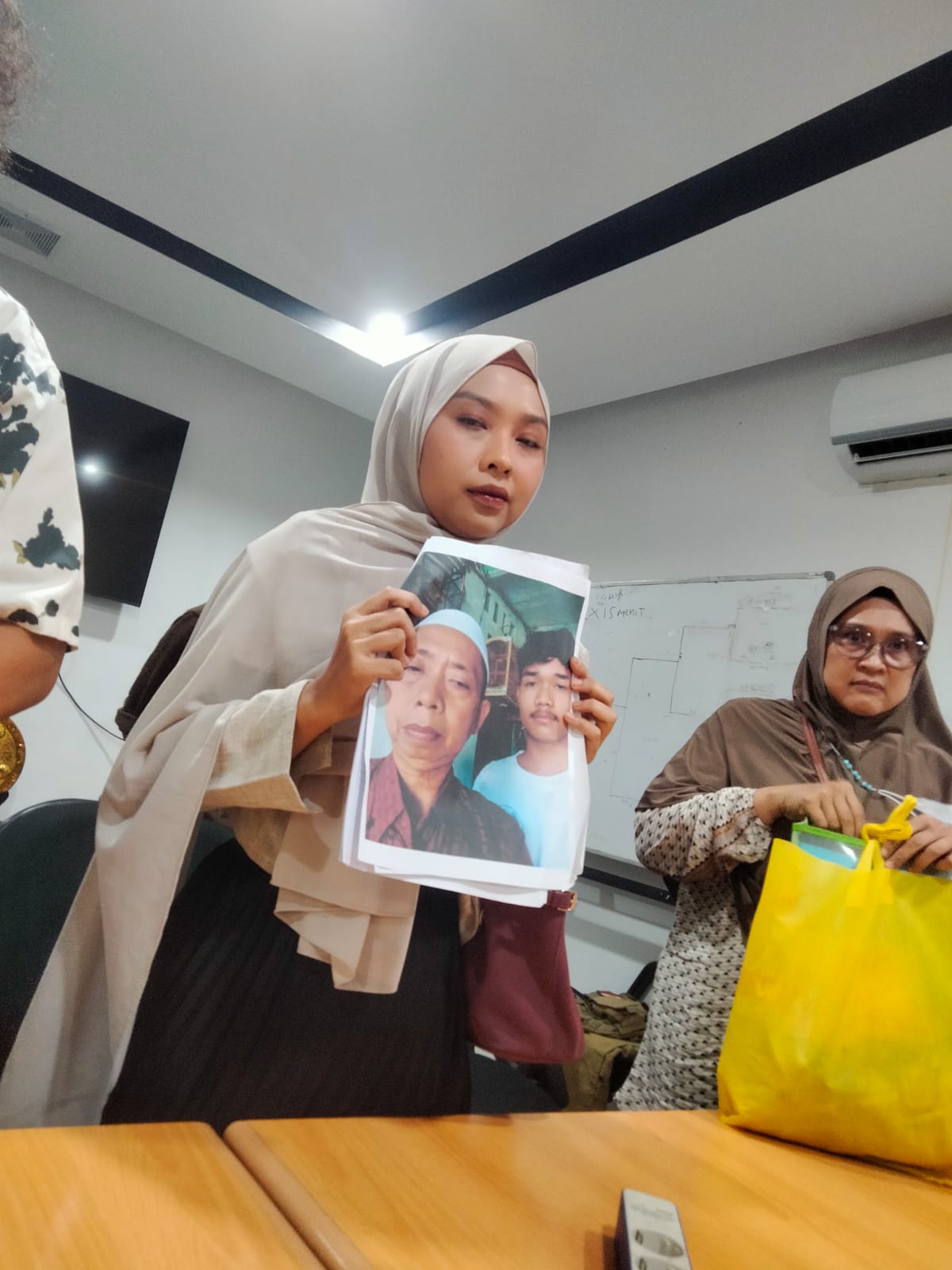 Kasus Penusukan Remaja di Cikarang Utara, Keluarga Korban Desak Polisi Tangkap Pelaku