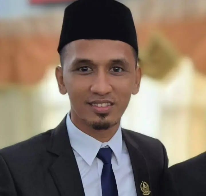 Viral! Ardino Tarihoran Semprot Pemkab Tapanuli Tengah: "Rakyat Butuh Realisasi, Bukan Janji dan Spanduk"