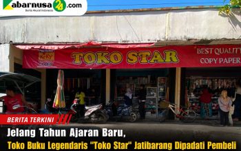 Jelang Tahun Ajaran Baru, Toko Buku Legendaris “Toko Star” Jatibarang Dipadati Pembeli