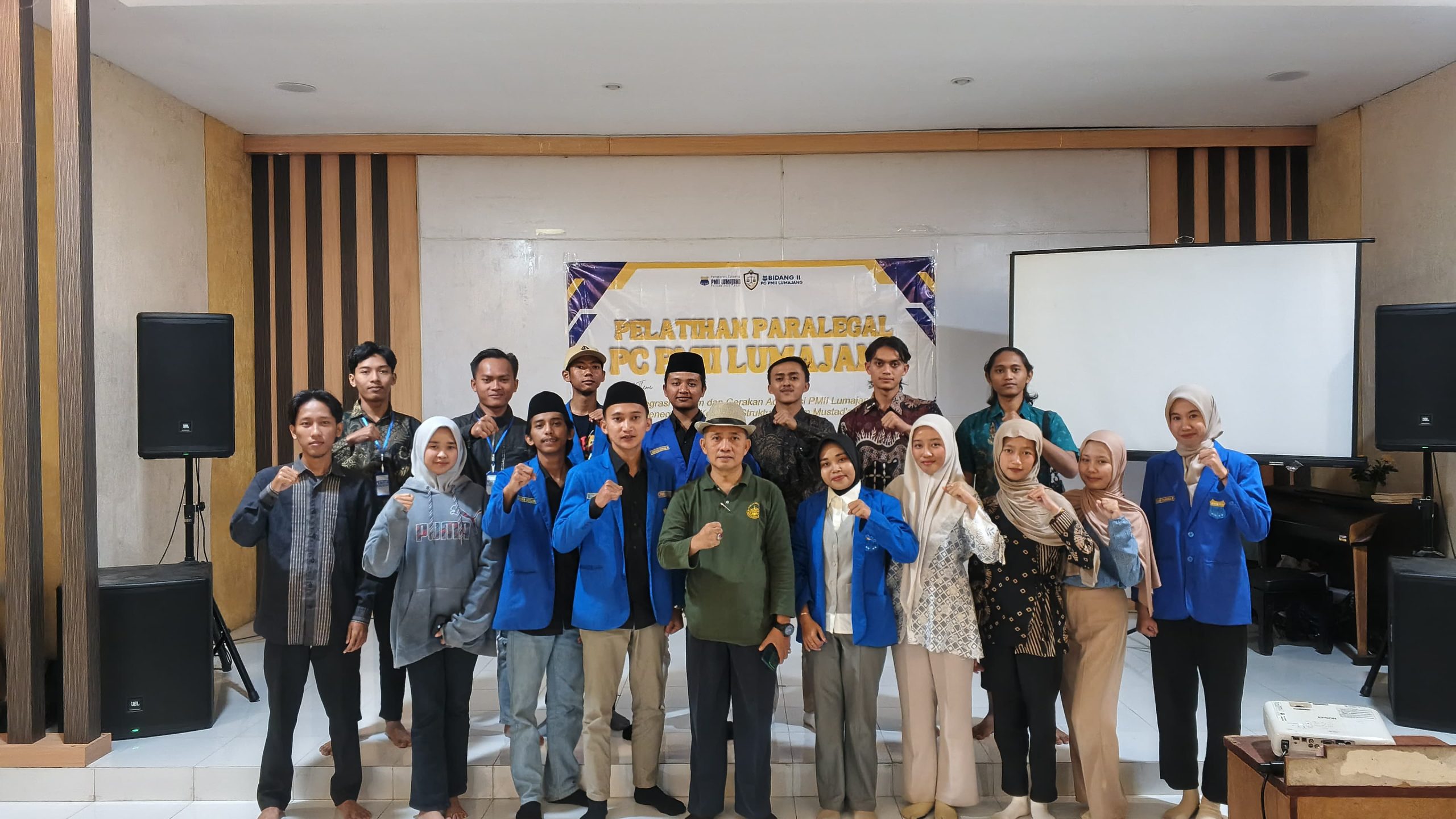Pembina PMII Lumajang Bekali Kader dengan Pelatihan Paralegal, Perkuat Advokasi dan Akses Keadilan bagi Masyarakat