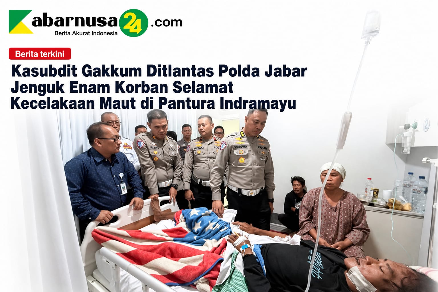 Kasubdit Gakkum Ditlantas Polda Jabar Jenguk Enam Korban Selamat Kecelakaan Maut di Pantura Indramayu