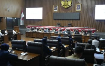 Komisi III Akan Bentuk Tim Perumus yang Mengawal Pemulihan Anggaran Komisi III Akan Bentuk Tim Perumus yang Mengawal Pemulihan Anggaran
