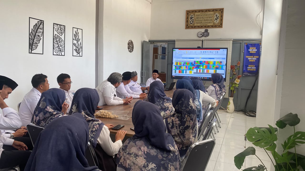 Budaya Sharing dan Evaluasi Guru di Awal dan Akhir Pekan, Komitmen Yayasan AN-NUR Ibun Membangun Pendidikan Berkualitas dan Berakhlakul Karimah Budaya Sharing dan Evaluasi Guru di Awal dan Akhir Pekan, Komitmen Yayasan AN-NUR Ibun Membangun Pendidikan Berkualitas dan Berakhlakul Karimah