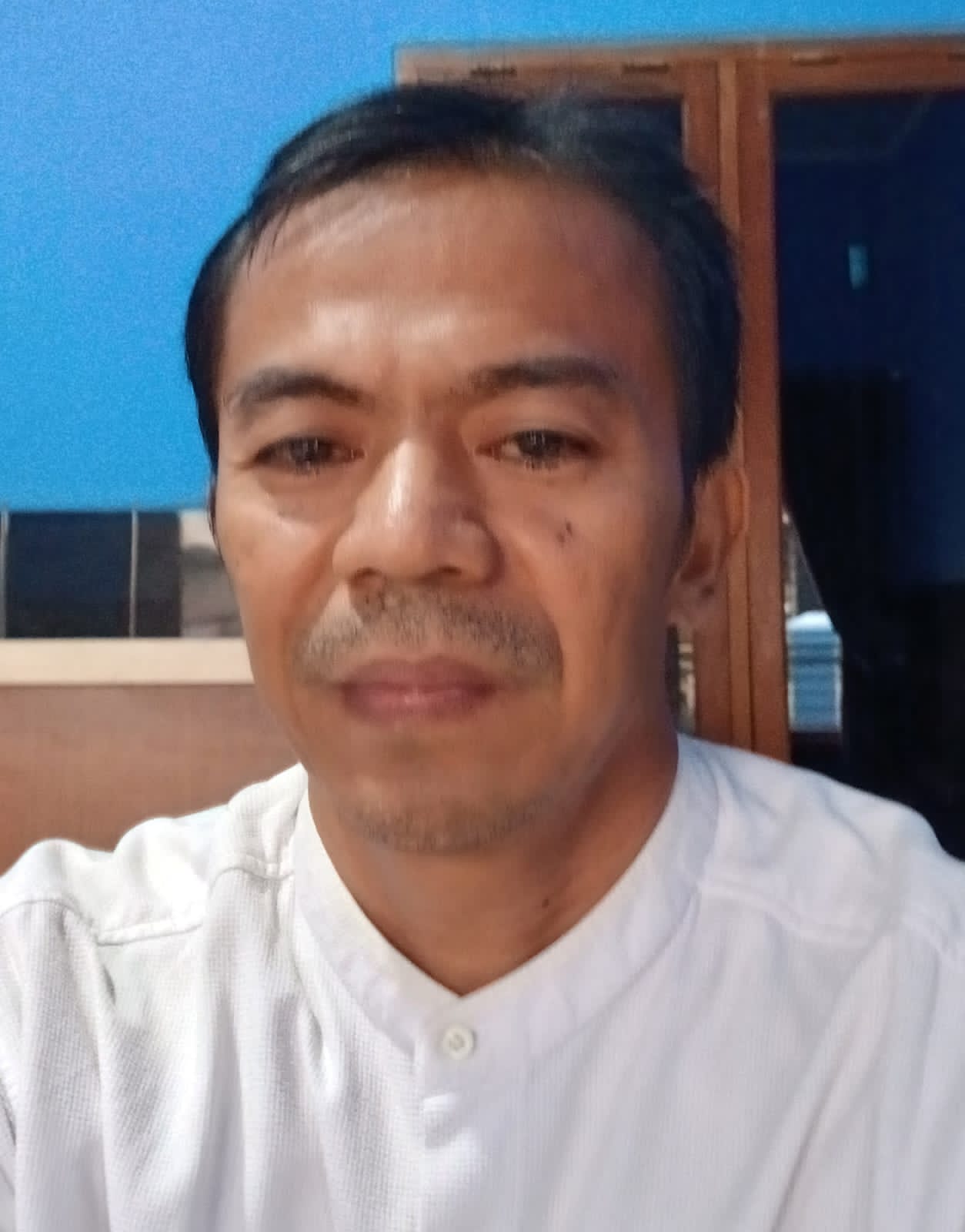 Sedikit Jadi Bangsa yang Bersyukur