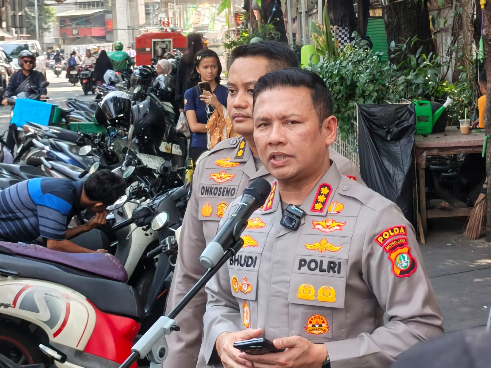 Polda Metro Jaya Tangani Dua Perkara Secara Profesional Hingga Situasi Kondusif