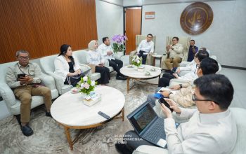 Silaturahmi Waketum Kadin Azis Syamsuddin, Wamen Viva Yoga Ajak Kadin Optimalkan Kawasan Transmigrasi
