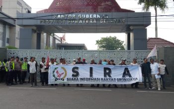 Aksi Damai di Kantor Gubernur Sumsel, SIRA Memprotes Keras Dugaan Pencemaran Lingkungan Oleh PT PUSRI Palembang