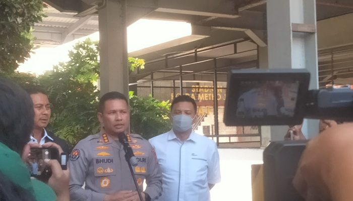 Polda Metro Jaya : Barang Bukti Emas 74Kg Kasus Eks Jampidsus Diuji Keasliannya di Pegadaian