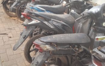 Penampakan Diduga Motor Sitaan Barang Bukti dan motor Oprasional di lingkungan Polda Metro Jaya Jadi Rongsokan Penampakan Diduga Motor Sitaan Barang Bukti dan motor Oprasional di lingkungan Polda Metro Jaya Jadi Rongsokan