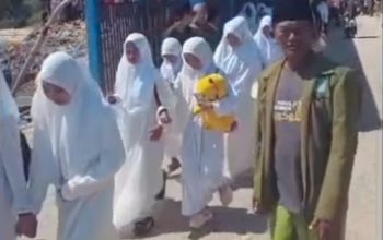 Ratusan Santri Baru IKSASS Rayon Sapudi Padati KMP Wicitra Darma, Siap Menimba Ilmu di Pondok Pesantren Salafiyah Syafi'iyah Sukorejo Ratusan Santri Baru IKSASS Rayon Sapudi Padati KMP Wicitra Darma, Siap Menimba Ilmu di Pondok Pesantren Salafiyah Syafi'iyah Sukorejo