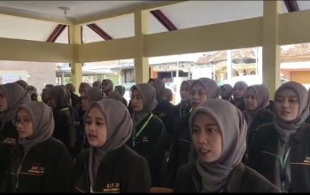 117 Mahasiswa KKN Universitas Ibrahimy Siap Mengabdi di Pulau Sapudi, Sebar Program Pemberdayaan di Seluruh Desa Gayam dan Nonggunong 117 Mahasiswa KKN Universitas Ibrahimy Siap Mengabdi di Pulau Sapudi, Sebar Program Pemberdayaan di Seluruh Desa Gayam dan Nonggunong