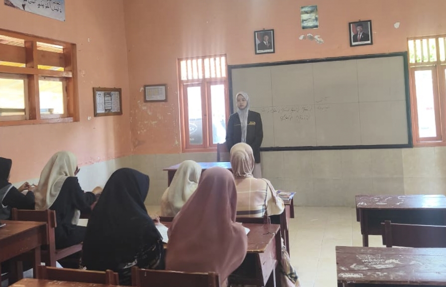 KKN UNIB Posko 37 Istiqomah Mendidik Karakter Bangsa di PP Salafiyah Syafi'iyah Zainur Ridho Desa Nonggunong
