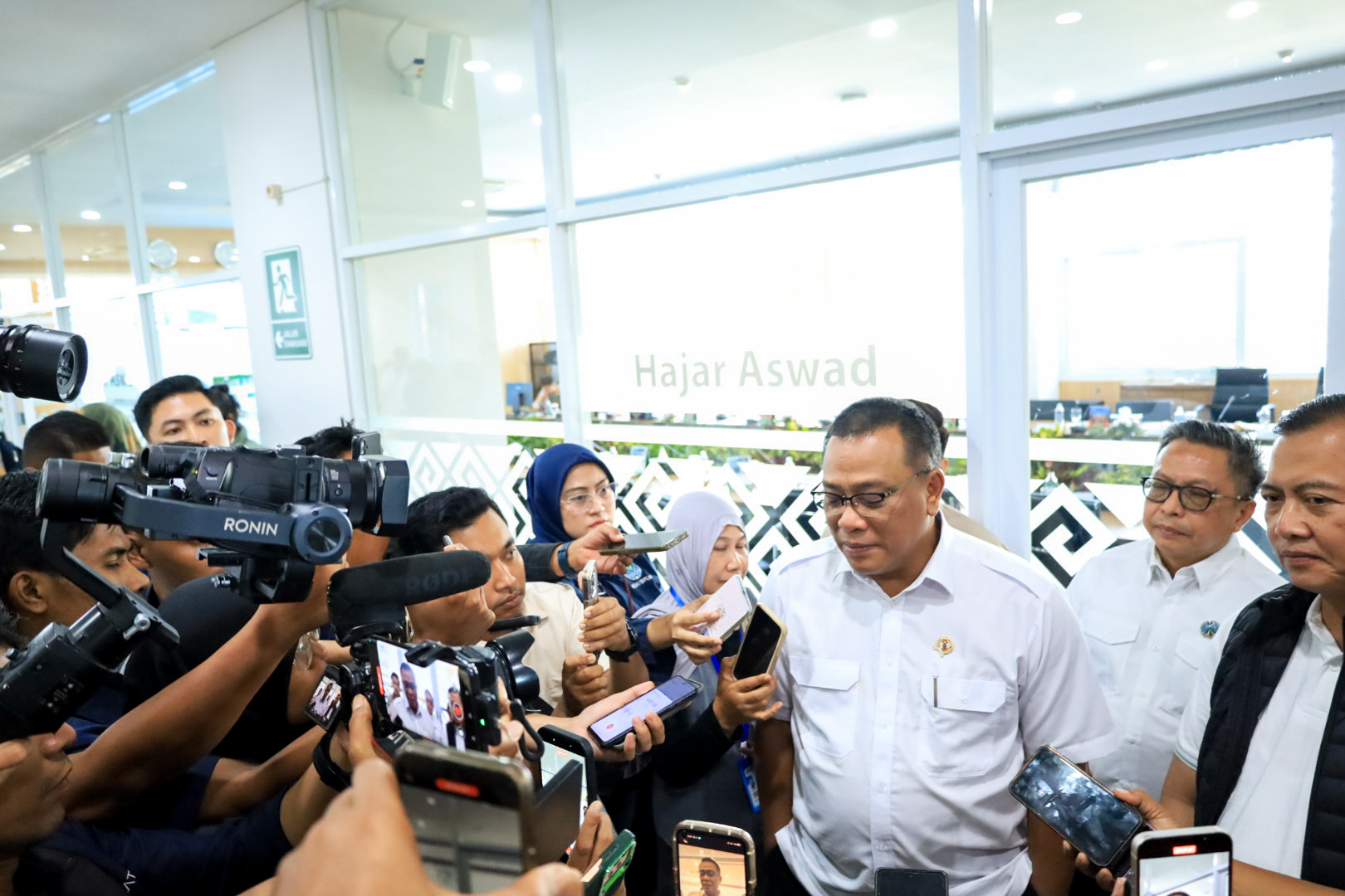 Menteri LH Jumhur Dorong Pertobatan Ekologis Jadi Arah Baru Pembangunan Berkelanjutan di NTB