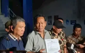 Perkara Ucapan Rendahkan Martabat Wartawan, PWI Pusat Laporkan Hotman Paris ke Polda Metro Jaya Perkara Ucapan Rendahkan Martabat Wartawan, PWI Pusat Laporkan Hotman Paris ke Polda Metro Jaya