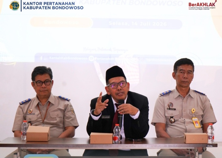Tingkatkan Kualitas Layanan, Kantah Bondowoso Gelar Pembinaan dan Diskusi Bersama PPAT