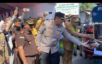 Kapolres Bondowoso Dukung Program Ketahanan Pangan dalam Kunjungan Tiga Kementerian Kapolres Bondowoso Dukung Program Ketahanan Pangan dalam Kunjungan Tiga Kementerian