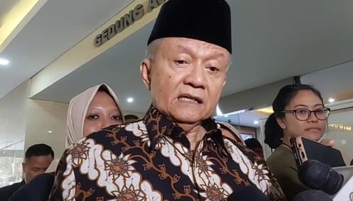 Tanggapi Soal Pemblokiran Rekening Bank Mandiri Aktivis Unras, Waketum MUI : Tindakan Patal Picu Penarikan Dana Masal