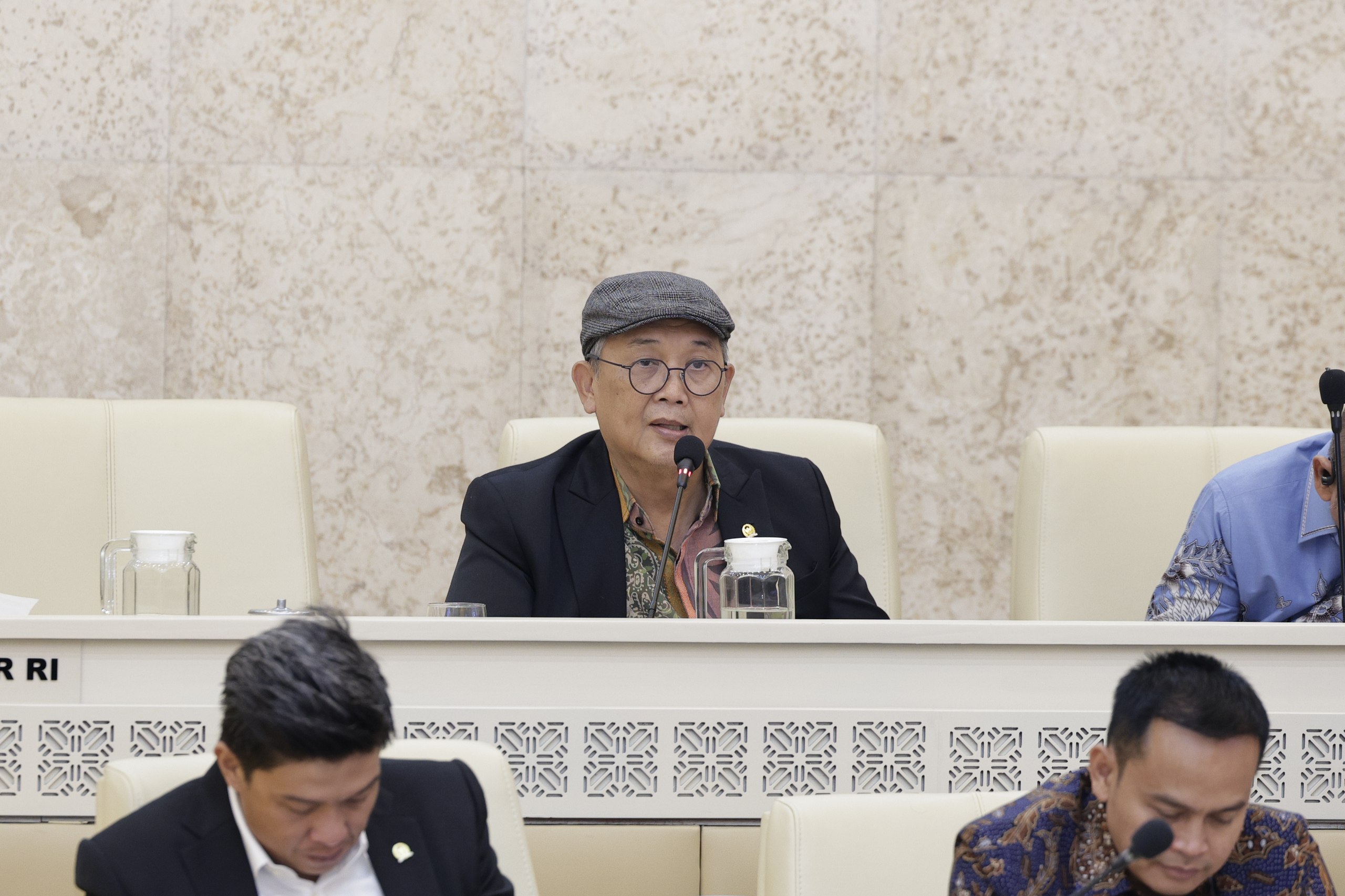 Maraknya Kawasan Laut di Batam Dikapling Tanpa Izin, Komisi II DPR RI Ingatkan Kemen ATR/BPN