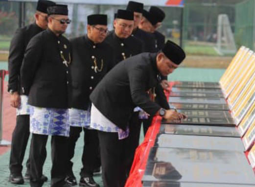 Peresmian 15 Proyek Hari Jadi Kabupaten Bekasi: Yang ke-76. Oleh Plt Bupati. Kijaga kali nilai haus pencitraan