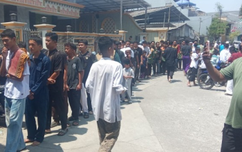 Rutinitas Jumat Berkah, Politisi PDIP Kabupaten Bekasi Putri Ramadhanty Santuni Anak Yatim Rutinitas Jumat Berkah, Politisi PDIP Kabupaten Bekasi Putri Ramadhanty Santuni Anak Yatim
