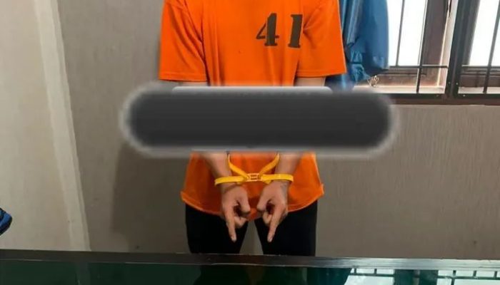seorang laki-laki Ditangkap di Rumah Kosong, Polisi Sita Timbangan Digital dan Puluhan Plastik Klip