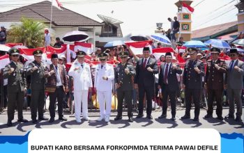 Bupati Karo Bersama Forkopimda Terima Pawai Defile SMP dan SMA dalam Rangka HUT ke-81 RI