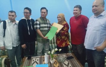 Kang Andhy Daftar Calon Ketua PWI Jabar 2026, Usung Program Kesejahteraan Wartawan hingga Peluang Kerja Internasional Kang Andhy Daftar Calon Ketua PWI Jabar 2026, Usung Program Kesejahteraan Wartawan hingga Peluang Kerja Internasional