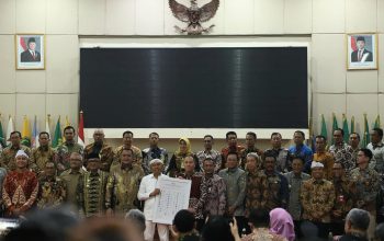 Penguatan Ekonomi Daerah, Kementerian ATR/BPN, KPK, dan Pemprov Jawa Barat Sepakati Kerja Sama dalam Upaya Pencegahan Korupsi Penguatan Ekonomi Daerah, Kementerian ATR/BPN, KPK, dan Pemprov Jawa Barat Sepakati Kerja Sama dalam Upaya Pencegahan Korupsi