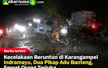 Kecelakaan Beruntun di Karangampel Indramayu, Dua Pikap Adu Banteng, Empat Orang Terluka Kecelakaan Beruntun di Karangampel Indramayu, Dua Pikap Adu Banteng, Empat Orang Terluka