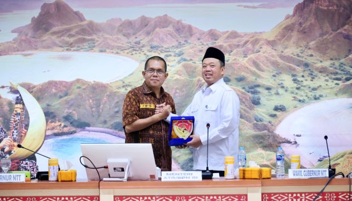 Rakor Dengan Pemda se-NTT Bahas Transformasi Layanan Pertanahan, Menteri ATR/BPN Nusron Klaim Proses Pengukuran Tanah maksimal 12 Hari