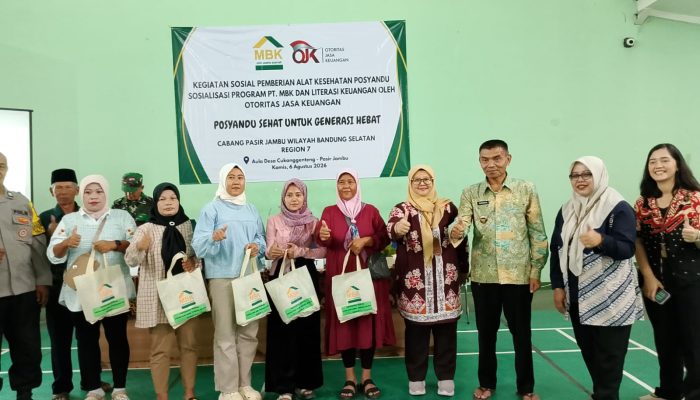 Puluhan Alat Kesehatan Disalurkan untuk Posyandu Pasirjambu, PT MBK Ventura Gandeng OJK Edukasi Warga