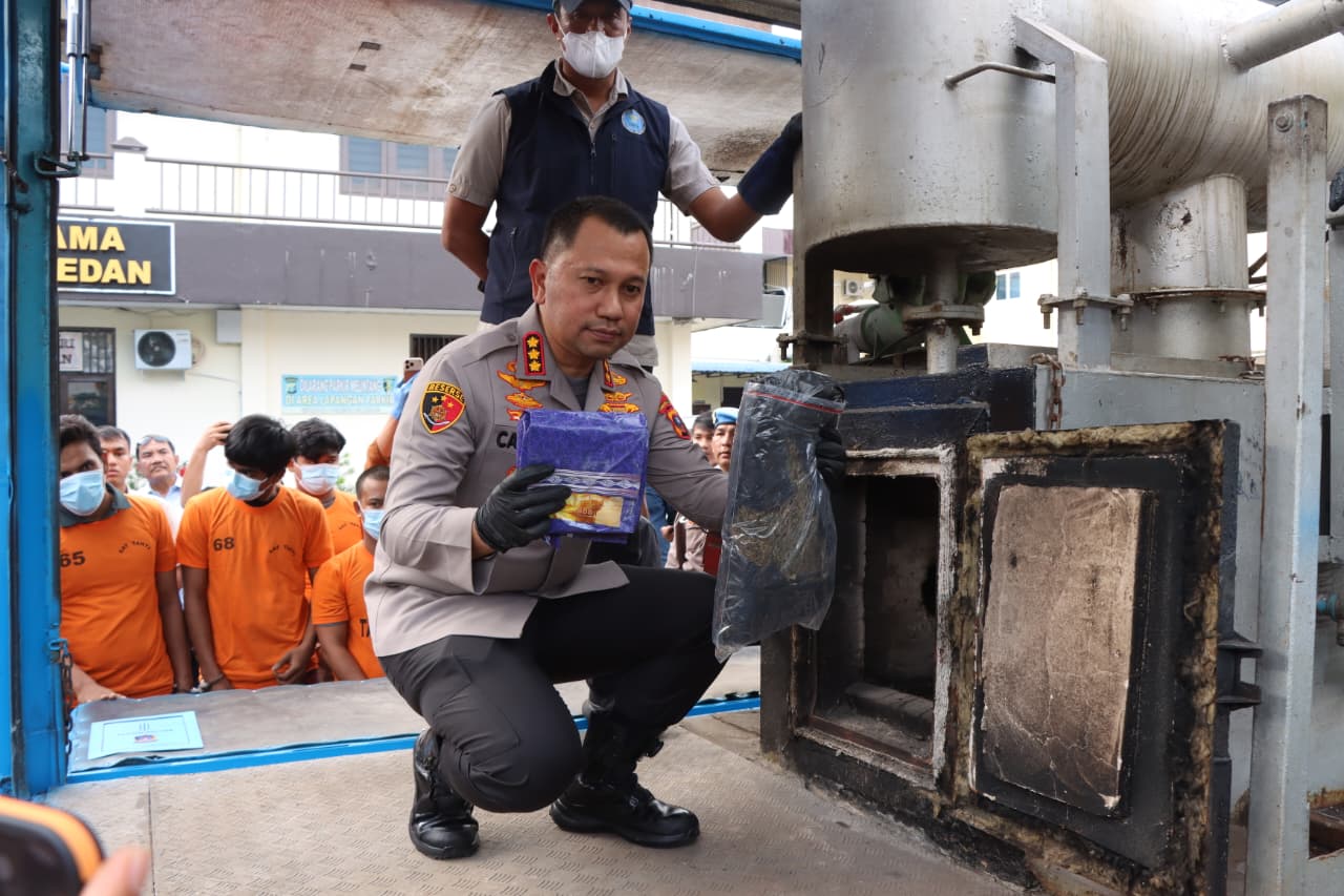 Polrestabes Medan Ungkap 1.187 Kasus Narkoba Dalam 300 Hari, Musnahkan Puluhan Kilogram Barang Bukti