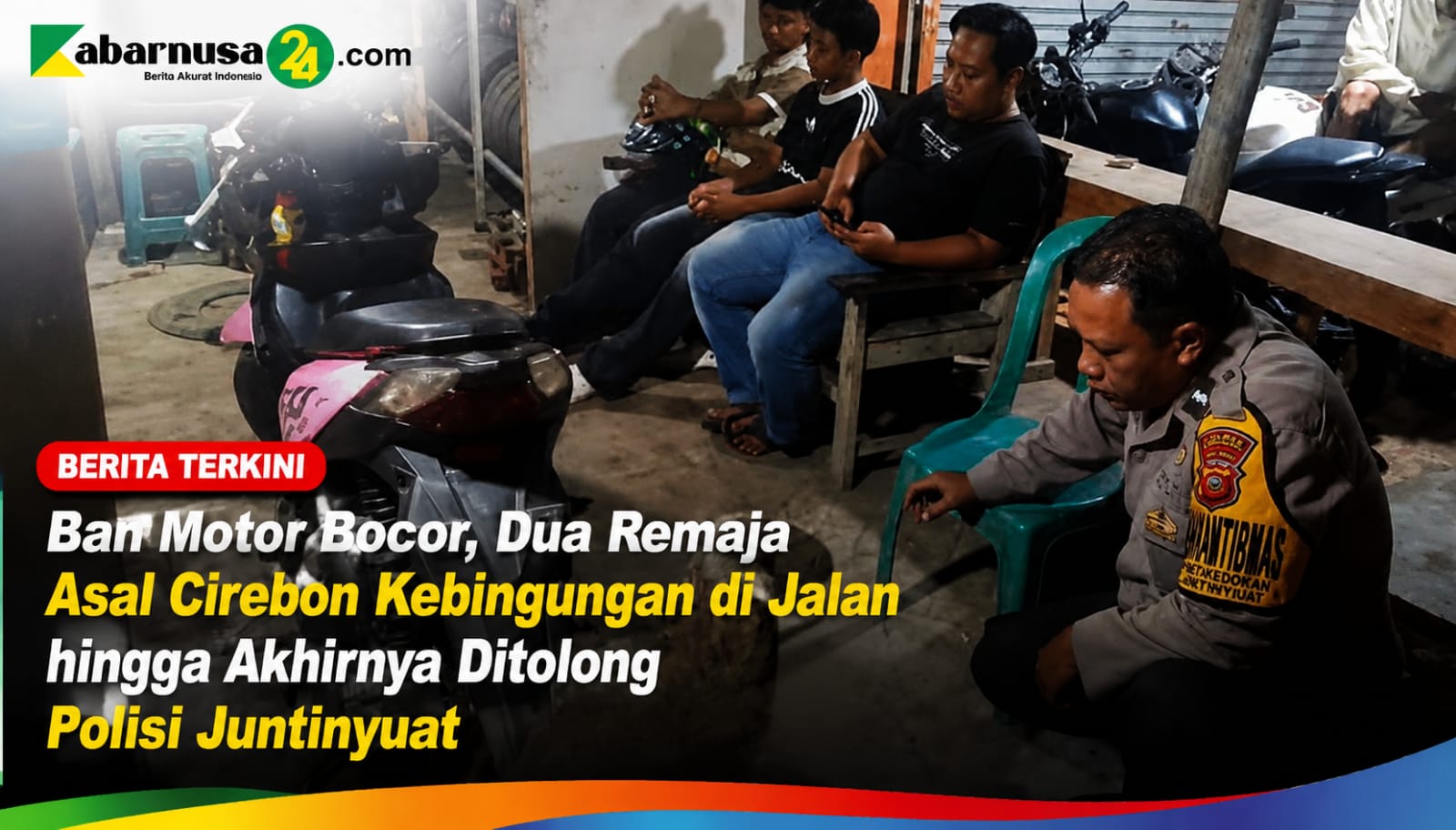 Ban Motor Bocor, Dua Remaja Asal Cirebon Kebingungan di Jalan hingga Akhirnya Ditolong Polisi Juntinyuat