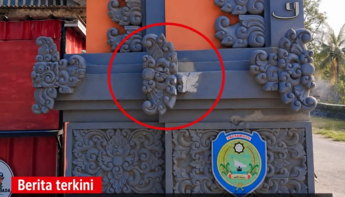 Gapura Desa Mekargading Rusak Diduga Akibat Vandalisme, Warga Resah