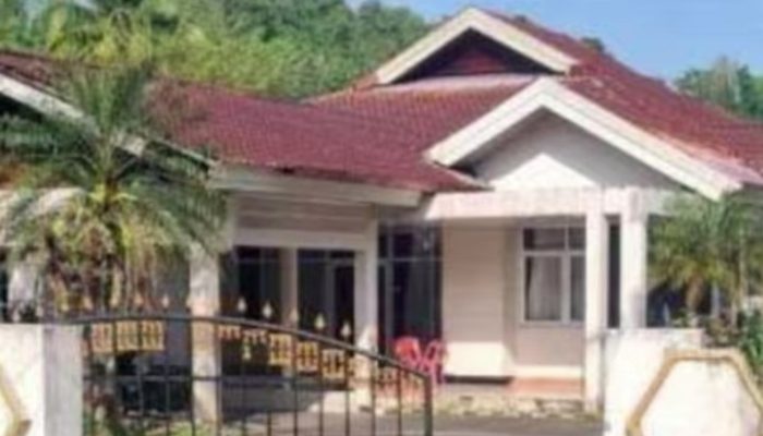 VIRAL DI FACEBOOK! RUMAH DINAS BUPATI TAPTENG DIKABARKAN TAK DITEMPATI, TAPI APBD 2025 DIGEROJOK HAMPIR Rp766 JUTA