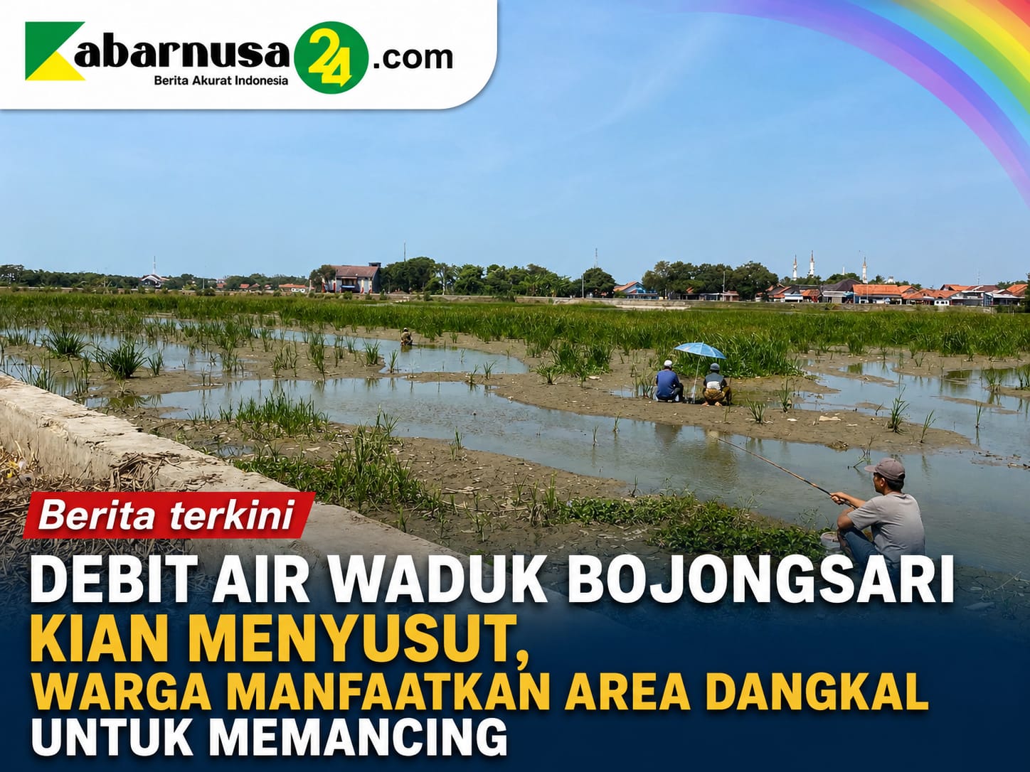 Debit Air Waduk Bojongsari Kian Menyusut, Warga Manfaatkan Area Dangkal untuk Memancing