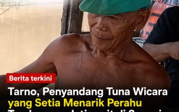 Tarno, Penyandang Tuna Wicara yang Setia Menarik Perahu Tambangan Jatisawit di Sungai Cimanuk Selama 20 Tahun