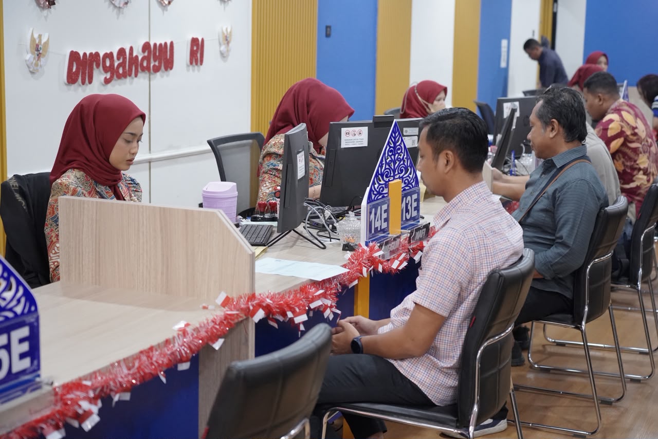 Cerita Masyarakat Urus Balik Nama Sertipikat Sebelum Pemberlakukan Uji Coba Layanan Peralihan Hak 10 Hari