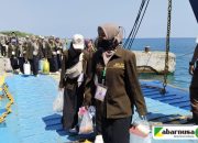 Tangis Haru Masyarakat Iringi Pamit Kepulangan Mahasiswi KKN UNIB 2026 dari Pulau Sapudi