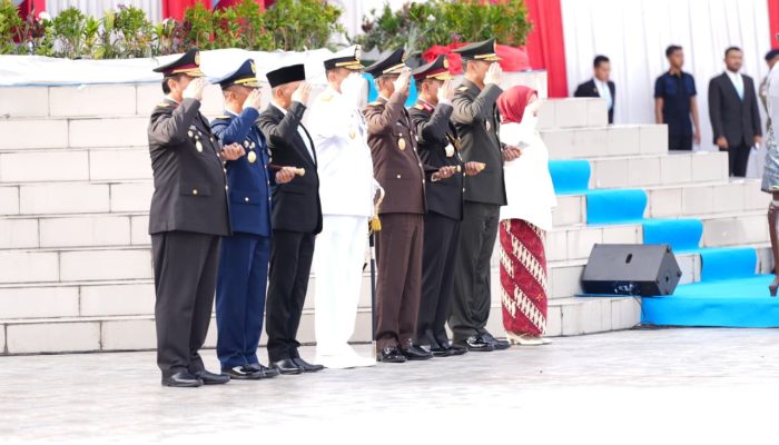Kapolda Sumut Hadiri Upacara HUT ke-81 RI di Lapangan Astaka