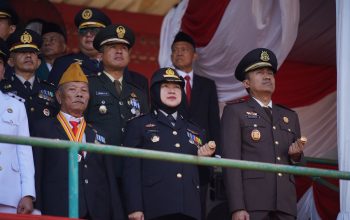 Berlangsung Khimad dan Kondusif,Kapolres Lampung Utara Menghadiri Upacara HUT RI Ke-81 di Stadion Sukung Kotabumi